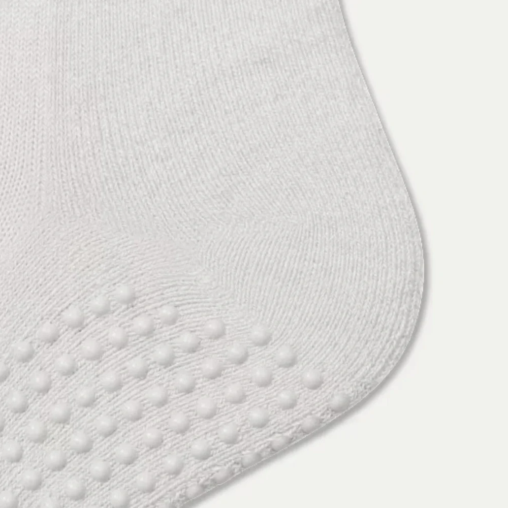 NWT Bombas Gripper Half Calf Socks - Size Medium 8-10.5 Harbor Light Gray - Picture 3 of 6